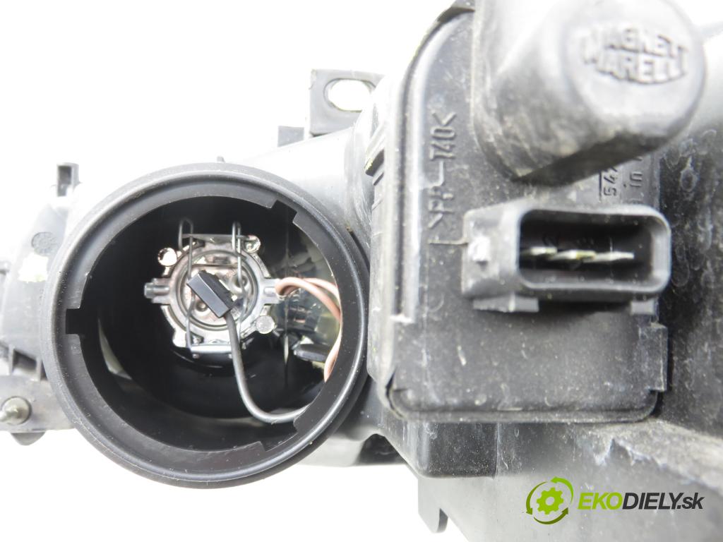 ALFA ROMEO 156 Sportwagon (932_) KOMBI 2004 110,00 1.9 JTD 16V Q4 - 937 A5.000 1910,00 Svetlo PP 606859420