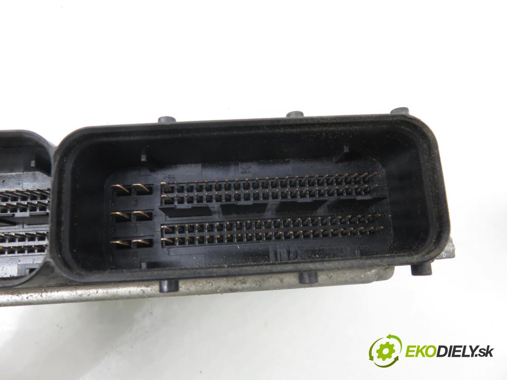 ALFA ROMEO 156 Sportwagon (932_) KOMBI 2004 110,00 1.9 JTD 16V Q4 - 937 A5.000 1910,00 Riadiaca jednotka Motor 0281011507 ; 55200396