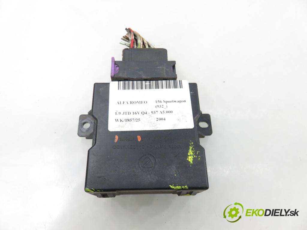 ALFA ROMEO 156 Sportwagon (932_) KOMBI 2004 110,00 1.9 JTD 16V Q4 - 937 A5.000 1910,00 riadiaca jednotka / MODUL INNE: 46792175