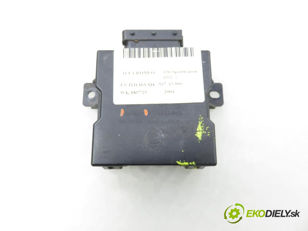 ALFA ROMEO 156 Sportwagon (932_) KOMBI 2004 110,00 1.9 JTD 16V Q4 - 937 A5.000 1910,00 riadiaca jednotka / MODUL INNE: 46792175