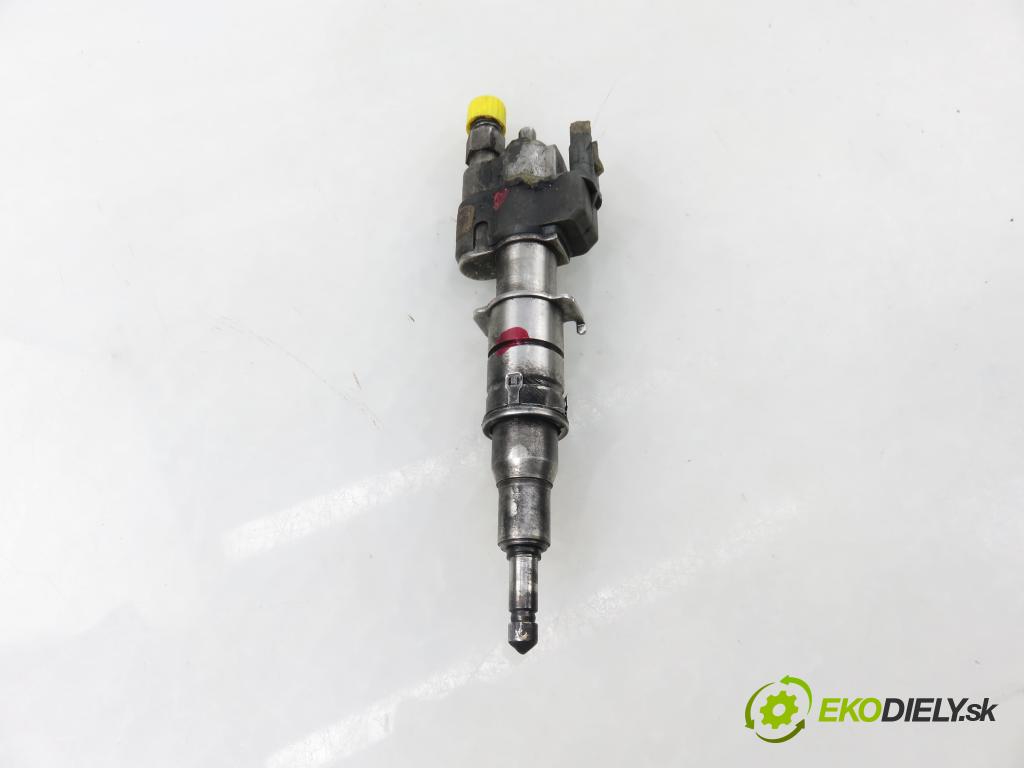 BMW 1 (E87) HB 2009 89,00 116 i - N43 B16 A 1599,00 vstřikovač 7589048 (Vstřikovač paliva)