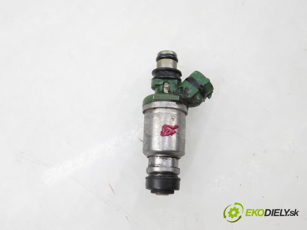 TOYOTA RAV 4 I (_A1_) SUV 1994 95,00 2.0 4WD - 3S-FE 1998,00 vstrekovač 2325074100 (Vstrekovač paliva)