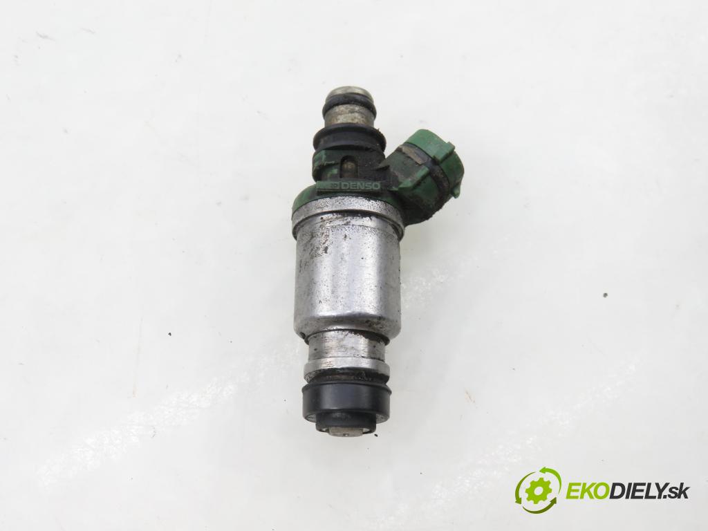 TOYOTA RAV 4 I (_A1_) SUV 1994 95,00 2.0 4WD - 3S-FE 1998,00 vstřikovač 2325074100 (Vstřikovač paliva)