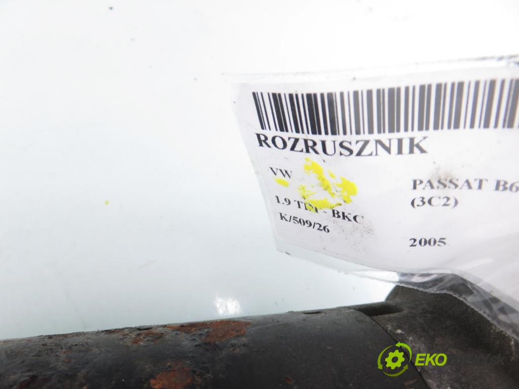 VW PASSAT B6 (3C2) SEDAN 2005 77,00 1.9 TDI PD 105 - BKC 1896,00 startér 02Z911023FX (Startér)