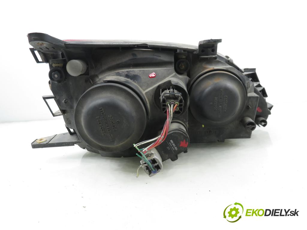 TOYOTA AVENSIS (_T22_) LIFTBACK 2001 81,00 2.0 D-4D (CDT220_) - 1CD-FTV 1995,00 Svetlo LP 54534381