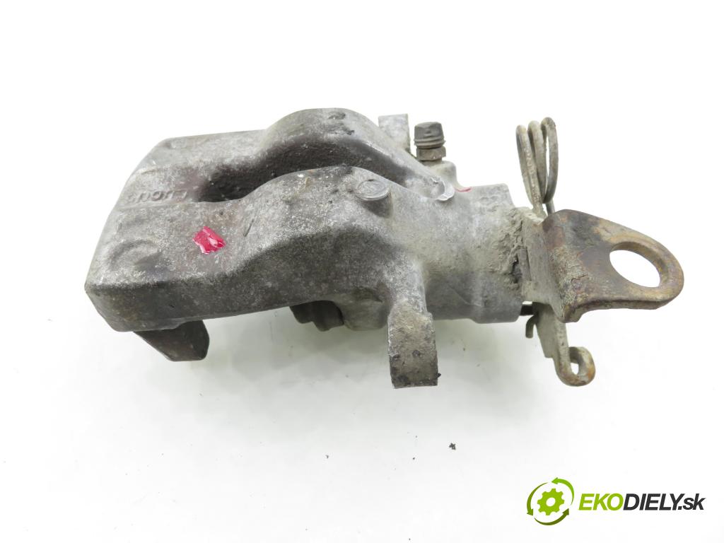 ALFA ROMEO 156 Sportwagon (932_) KOMBI 2004 110,00 1.9 JTD 16V Q4 - 937 A5.000 1910,00 Brzdič strmeň pravé zadné