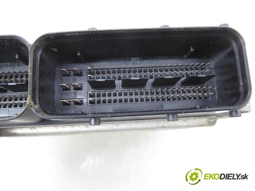 SKODA OCTAVIA II (1Z3) LIFTBACK 2008 77,00 1.9 TDI - BXE 1896,00 Riadiaca jednotka Motor 0281013238 ; 03G906021LB