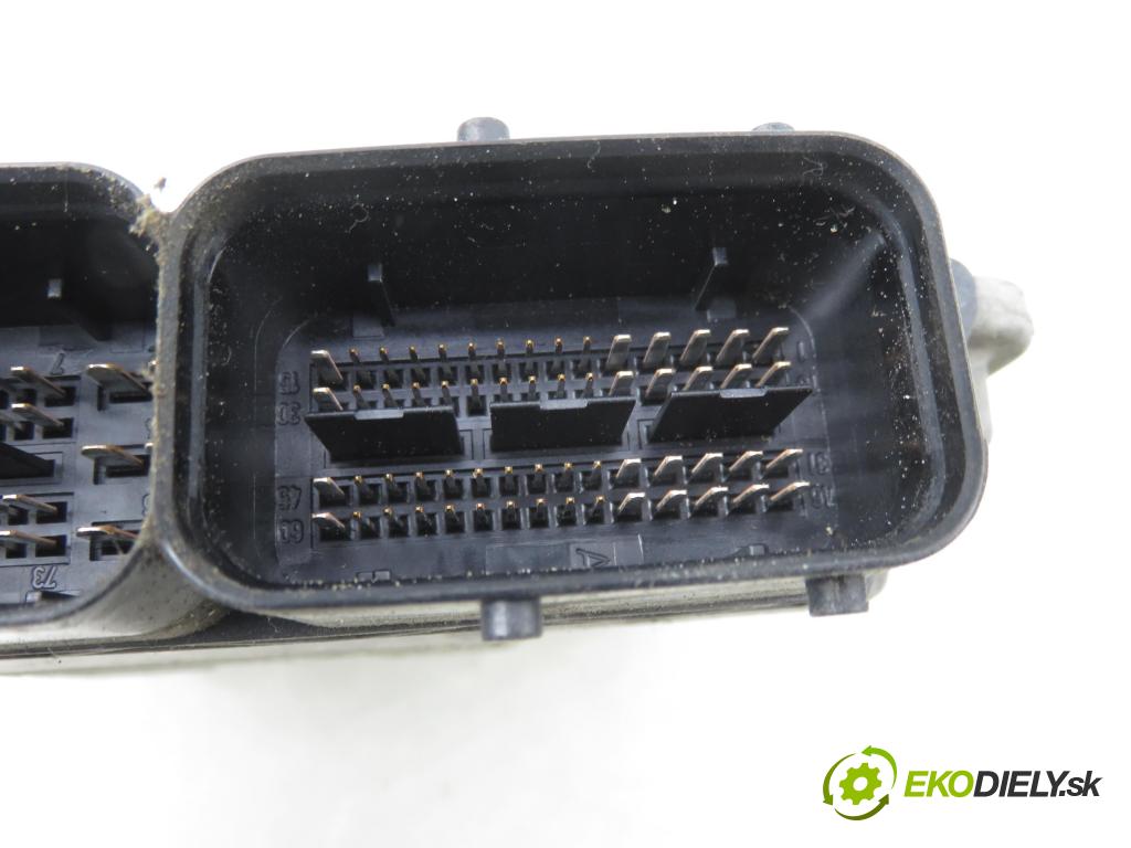 SKODA OCTAVIA II (1Z3) LIFTBACK 2008 77,00 1.9 TDI - BXE 1896,00 Riadiaca jednotka Motor 0281013238 ; 03G906021LB