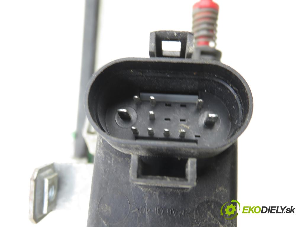 VW TRANSPORTER IV Autobus (70XB, 70XC, 7DB, 7DW, 7DK) BUS 2001 75,00 2.5 TDI - AYC 2461,00 Mechanizmus okien 7D0959802C ; 7D0837502A