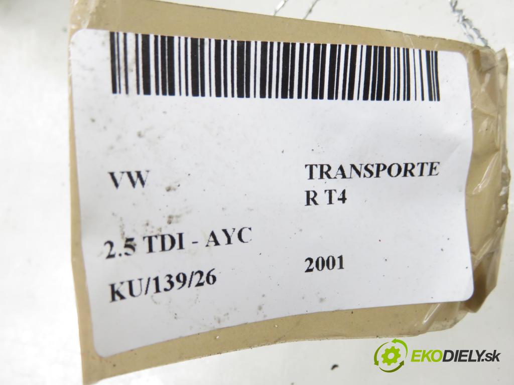 VW TRANSPORTER IV Autobus (70XB, 70XC, 7DB, 7DW, 7DK) BUS 2001 75,00 2.5 TDI - AYC 2461,00 skříňka POJISTKY:
