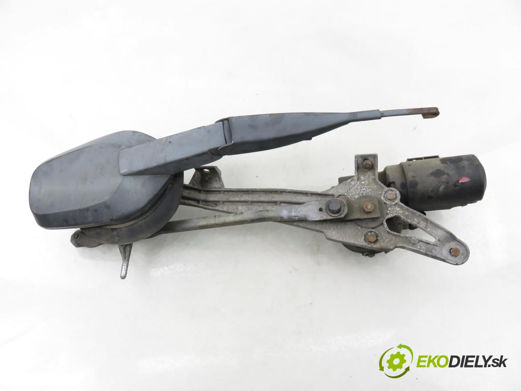 MERCEDES-BENZ 190 (W201) SEDAN 1992 80,00 E 1.8 (201.018) - M 102.910 1797,00 MECHANISMUS/ motorek stěračů 0390241408