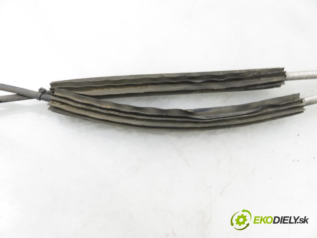 SKODA OCTAVIA II (1Z3) LIFTBACK 2008 77,00 1.9 TDI - BXE 1896,00 ZVEDÁK: 1K0711049BG ; 1K0711061B