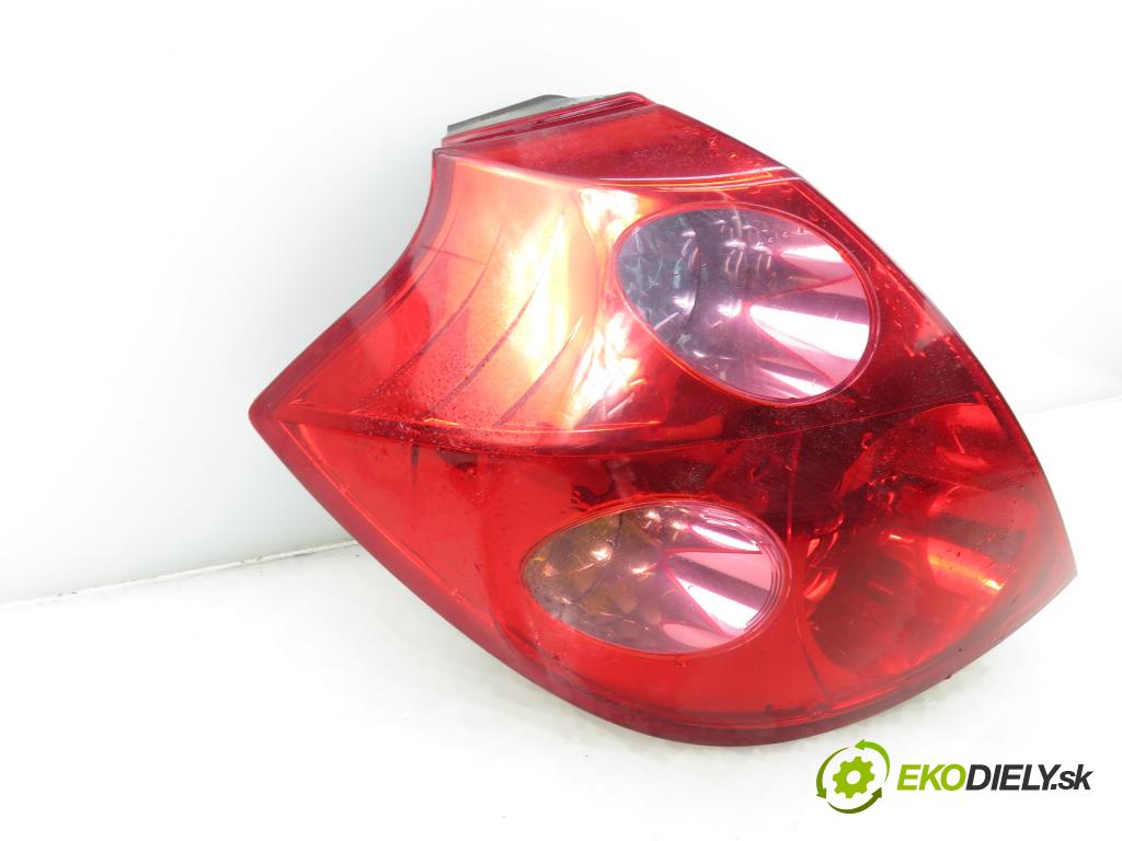 KIA CEE'D liftback (ED) HB 2008 80,00 1.4 16V 109 - G4FA 1396,00 světlo levé zadní
