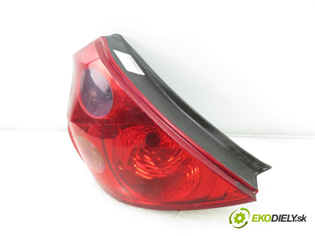 KIA CEE'D liftback (ED) HB 2008 80,00 1.4 16V 109 - G4FA 1396,00 světlo levé zadní