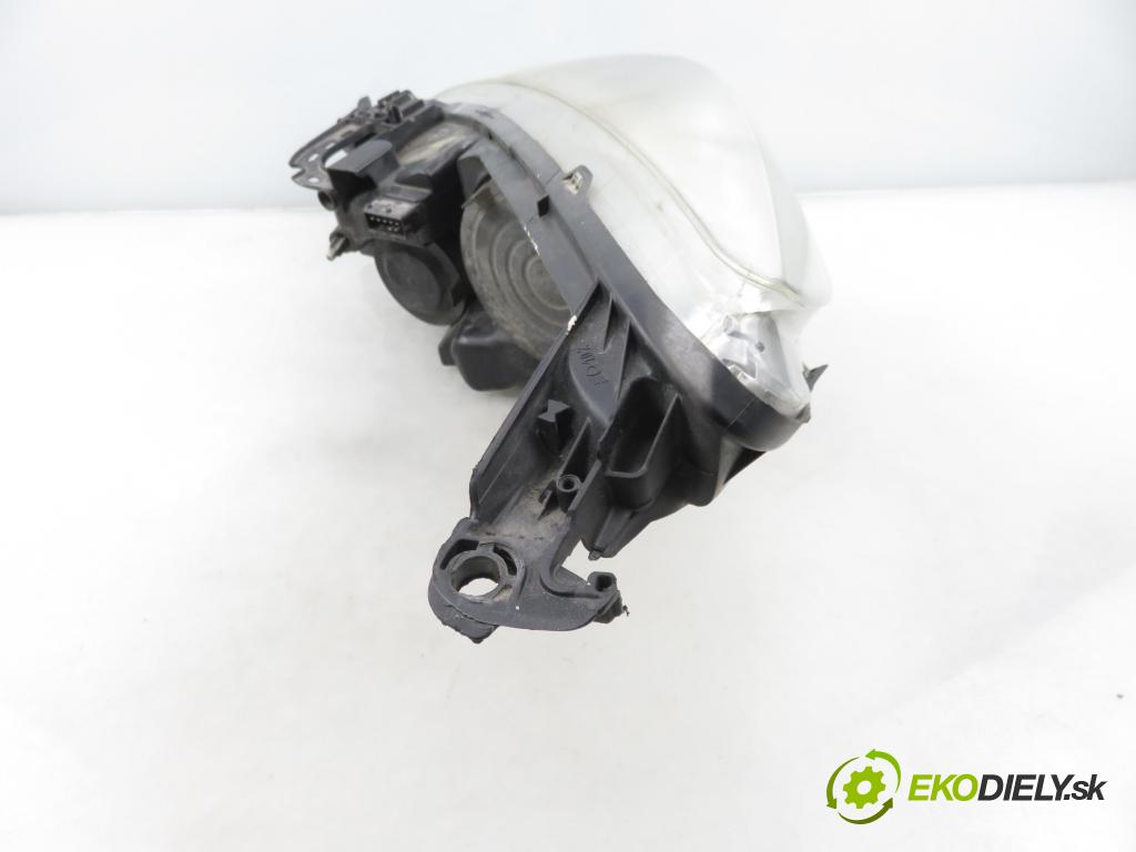 PEUGEOT 207 SW (WK_) KOMBI 2008 70,00 1.4 16V - 8FS (EP3) 1397,00 světlo PP 89900879