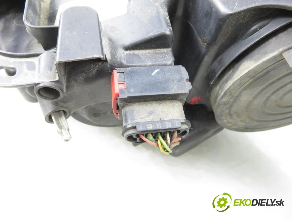 PEUGEOT 207 SW (WK_) KOMBI 2008 70,00 1.4 16V - 8FS (EP3) 1397,00 světlo PP 89900879