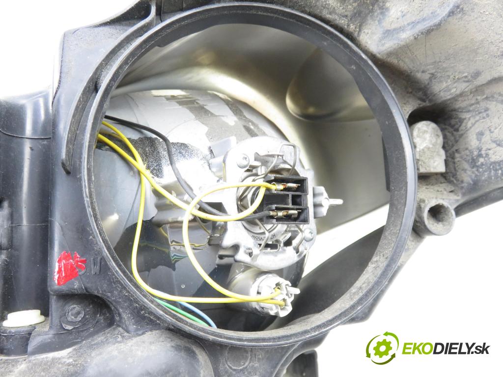 PEUGEOT 207 SW (WK_) KOMBI 2008 70,00 1.4 16V - 8FS (EP3) 1397,00 světlo PP 89900879