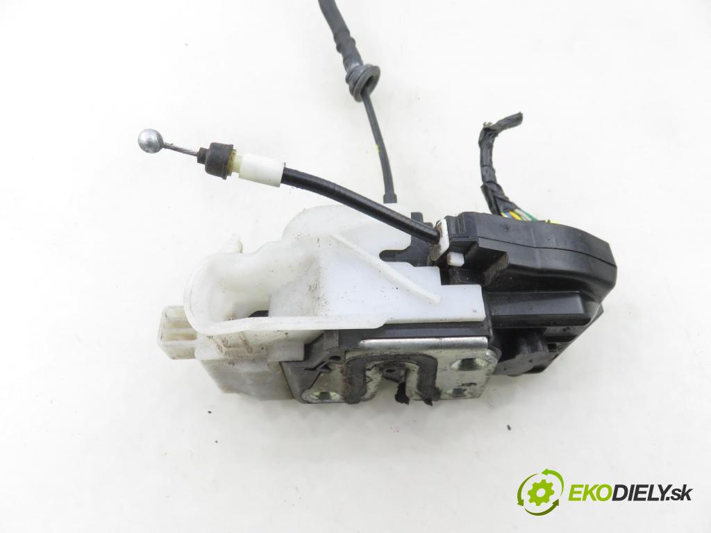 KIA CEE'D liftback (ED) HB 2008 80,00 1.4 16V 109 - G4FA 1396,00 zámok