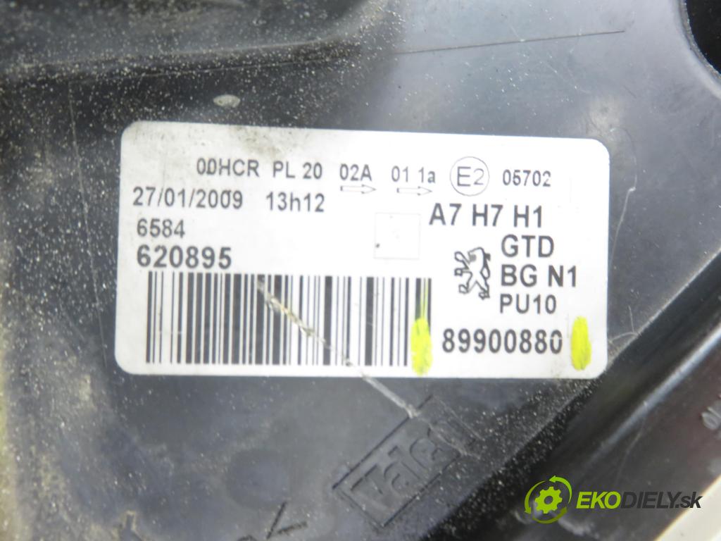 PEUGEOT 207 SW (WK_) KOMBI 2008 70,00 1.4 16V - 8FS (EP3) 1397,00 světlo LP 89900880