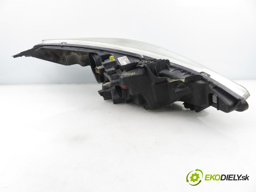 PEUGEOT 207 SW (WK_) KOMBI 2008 70,00 1.4 16V - 8FS (EP3) 1397,00 světlo LP 89900880