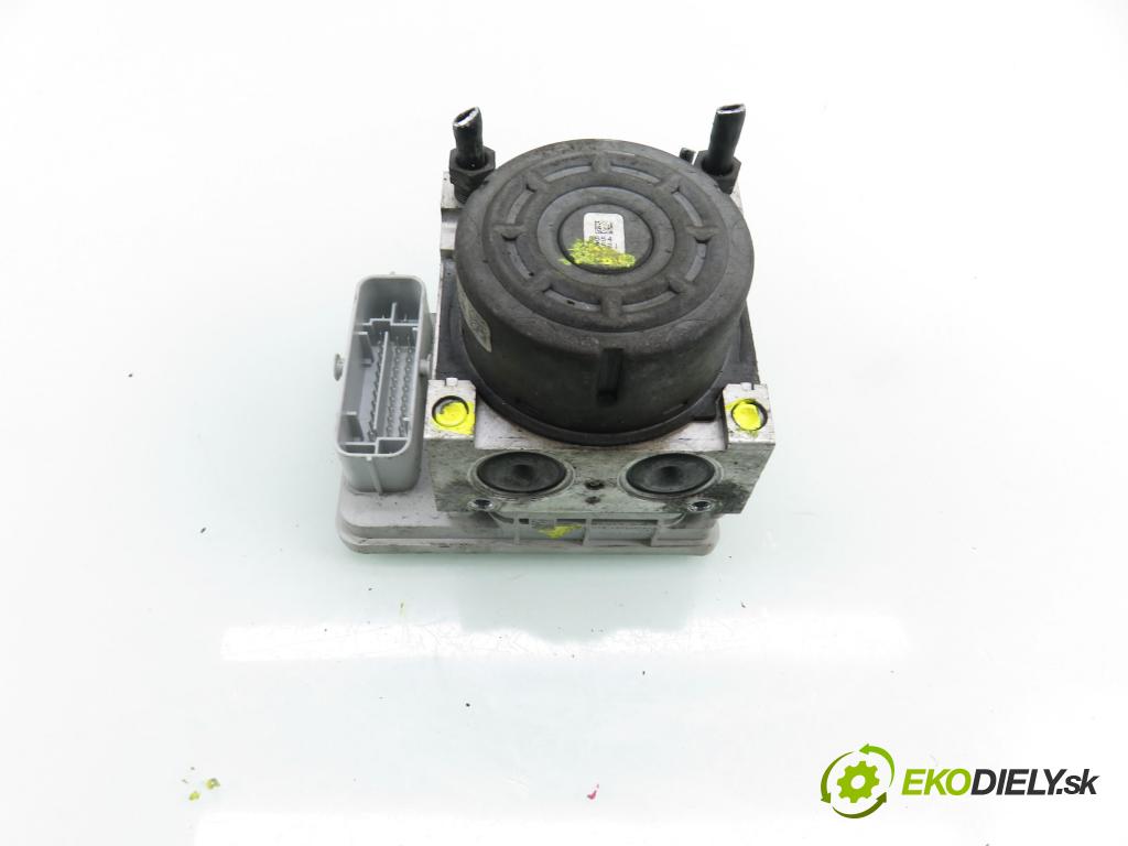 PEUGEOT 208 I (CA_, CC_) HB 2012 84,00 9HD (DV6C) 1560,00 Pumpa ABS 10091511743 ; 9802460980 ; 10022001224 (Pumpa ABS)
