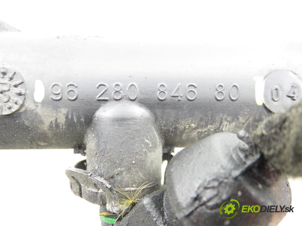 CITROEN XSARA PICASSO (N68) MINIVAN 2001 85,00 1.8 16V - 6FZ (EW7J4) 1749,00 Lišta vstrekovacia 01F005A ; 9628084680 (Vstrekovacia lišta)