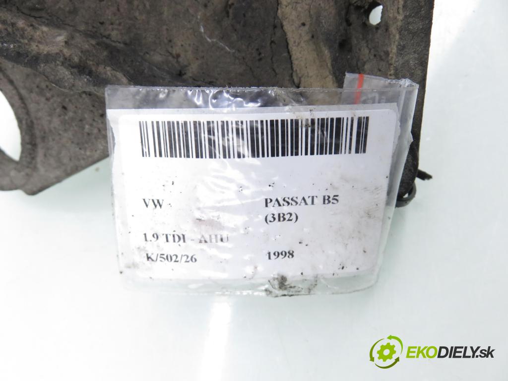 VW PASSAT B5 (3B2) SEDAN 1998 66,00 1.9 TDI 90 - AHU 1896,00 Uchytenie prevodovky 8D0399114S