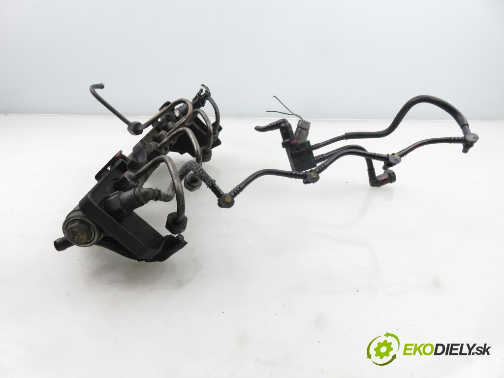 RENAULT ESPACE IV (JK0/1_) VAN 2005 85,00 1.9 dCi 116 - F9Q 820 1870,00 Lišta vstrekovacia 0281002720 ; 8200330912 ; 0445214065 (Vstrekovacia lišta)
