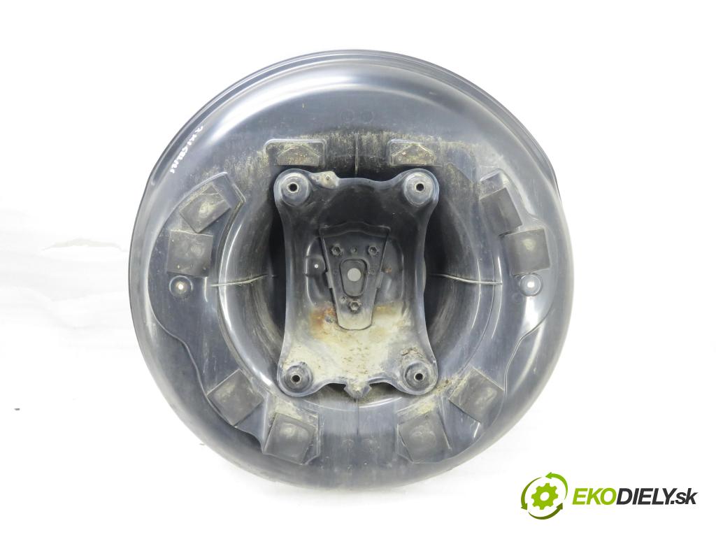 TOYOTA RAV 4 III (_A3_) SUV 2006 100,00 2.2 D 4WD (ALA30_) 136 - 2AD-FTV 2231,00 Vešiak: KOLA: ZÁLOHOVANIE: 6477342T41 ; 6477142U11
