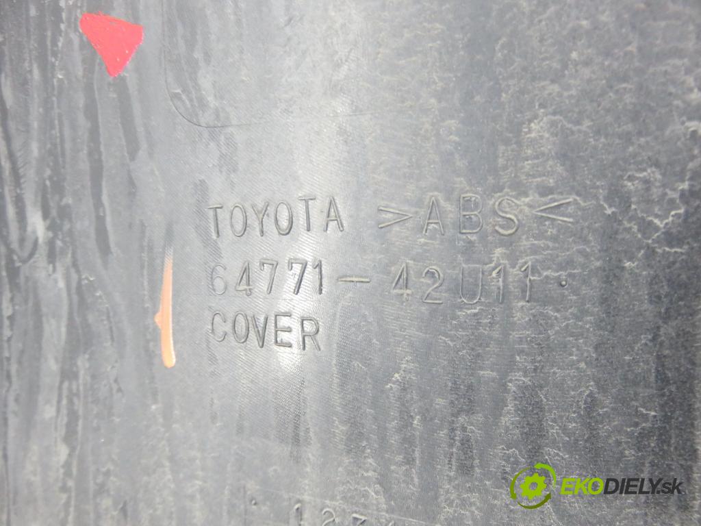 TOYOTA RAV 4 III (_A3_) SUV 2006 100,00 2.2 D 4WD (ALA30_) 136 - 2AD-FTV 2231,00 Vešiak: KOLA: ZÁLOHOVANIE: 6477342T41 ; 6477142U11