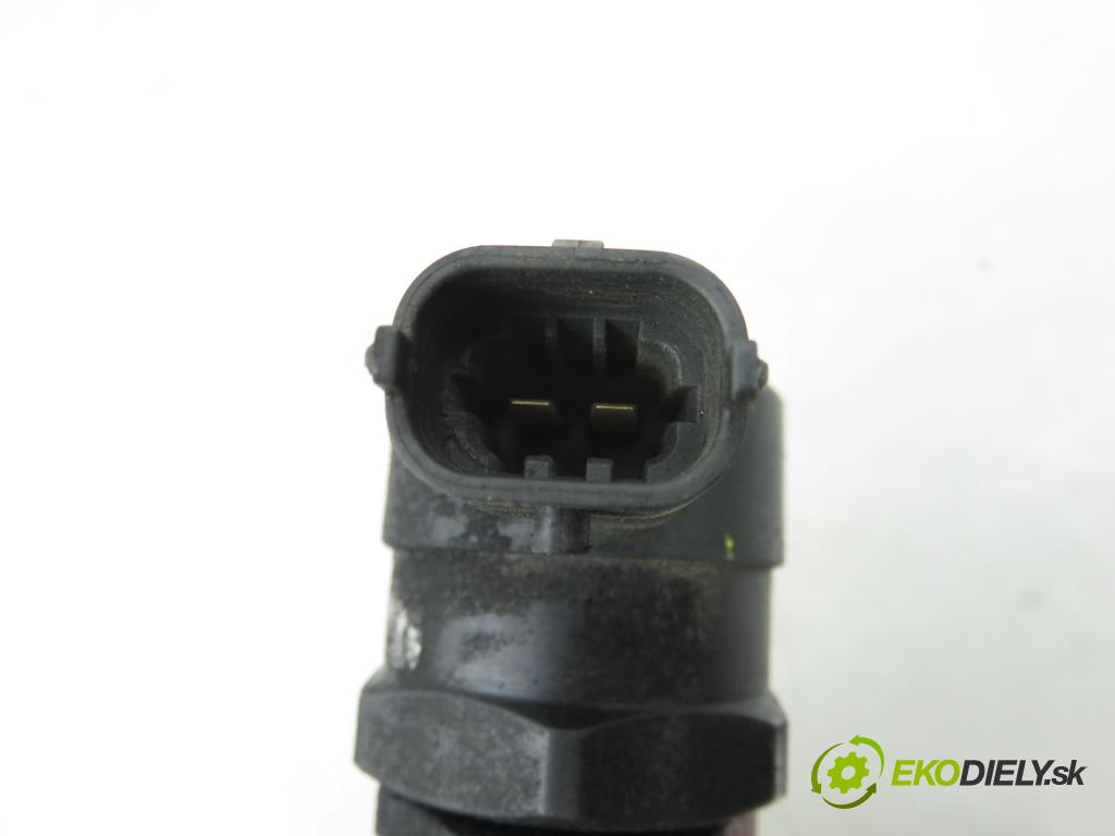 OPEL VECTRA C Kombi (Z02) KOMBI 2004 110,00 1.9 CDTI - Z 19 DTH 1910,00 lišta vstřikovací 0445214057 ; 55200251 ; 0281002507 (Vstřikovací lišta)