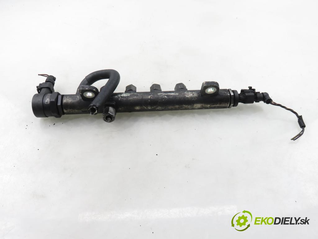 OPEL VECTRA C Kombi (Z02) KOMBI 2004 110,00 1.9 CDTI - Z 19 DTH 1910,00 lišta vstřikovací 0445214057 ; 55200251 ; 0281002507 (Vstřikovací lišta)