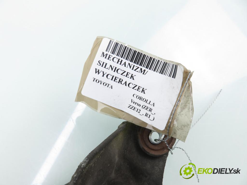 TOYOTA COROLLA Verso (ZER_, ZZE12_, R1_) VAN 2004 85,00 2.0 D-4D (CUR10_) - 1CD-FTV 1995,00 Motorček stieračov 851100F020