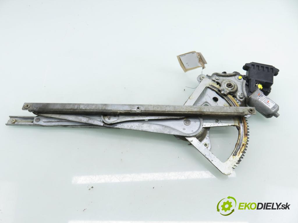 TOYOTA COROLLA Verso (ZER_, ZZE12_, R1_) VAN 2004 85,00 2.0 D-4D (CUR10_) - 1CD-FTV 1995,00 Mechanizmus okien 698200F010