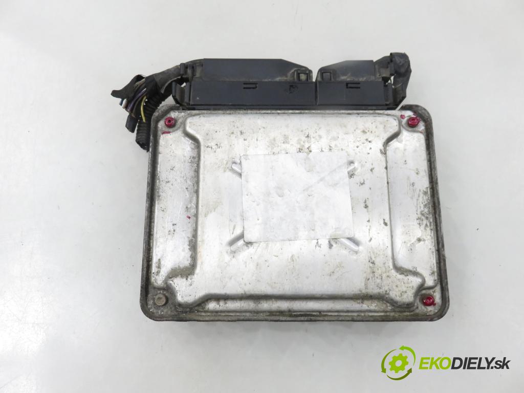 FIAT PANDA (169_) HB 2006 40,00 1.1 54 - 187 A1.000 1108,00 Riadiaca jednotka Motor 55188619 ; IAW4RFSM ; 6160112300