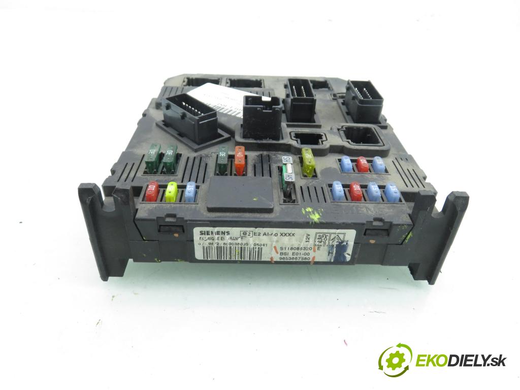 PEUGEOT PARTNER Combispace (5F) KOMBIVAN 2005 51,00 1.9 D - WJY (DW8B) 1868,00 MODUL BSI 9653667580 ; S118085320