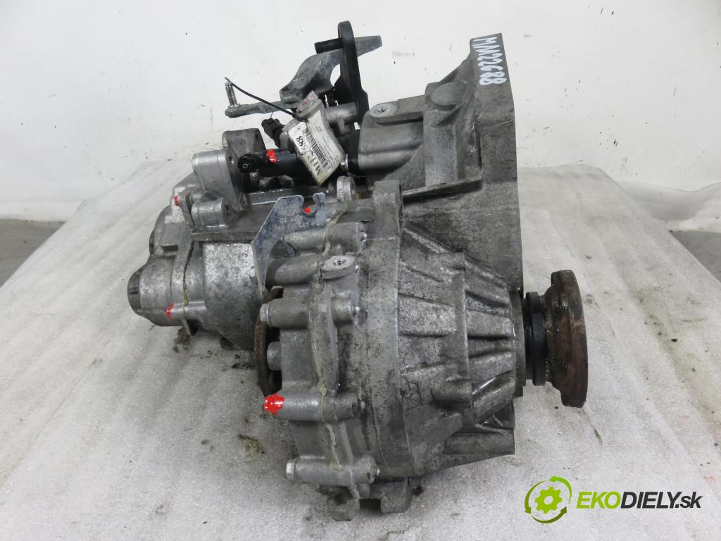 VW GOLF V (1K1) HB 2007 77,00 1.9 TDI - BLS 1896,00 převodovka MANUALNA JYJ