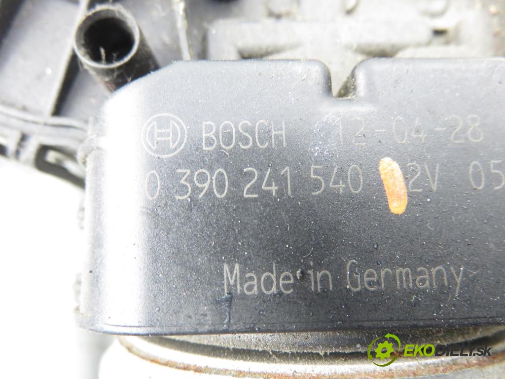 PEUGEOT 208 I (CA_, CC_) HB 2012 84,00 9HD (DV6C) 1560,00 Motorček stieračov 9673222580 ; 3397021391 ; 0390241540