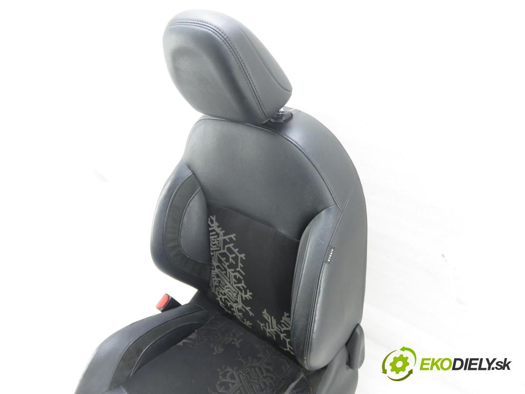 PEUGEOT 208 I (CA_, CC_) HB 2012 84,00 9HD (DV6C) 1560,00 Sedadlo šoféri