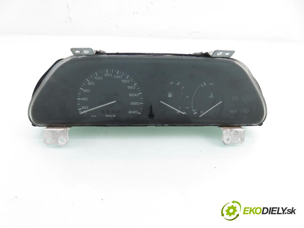 MAZDA 323 C IV (BG) HB 1993 49,00 1.3 - B3E 1324,00 prístrojovka na ODKAZ