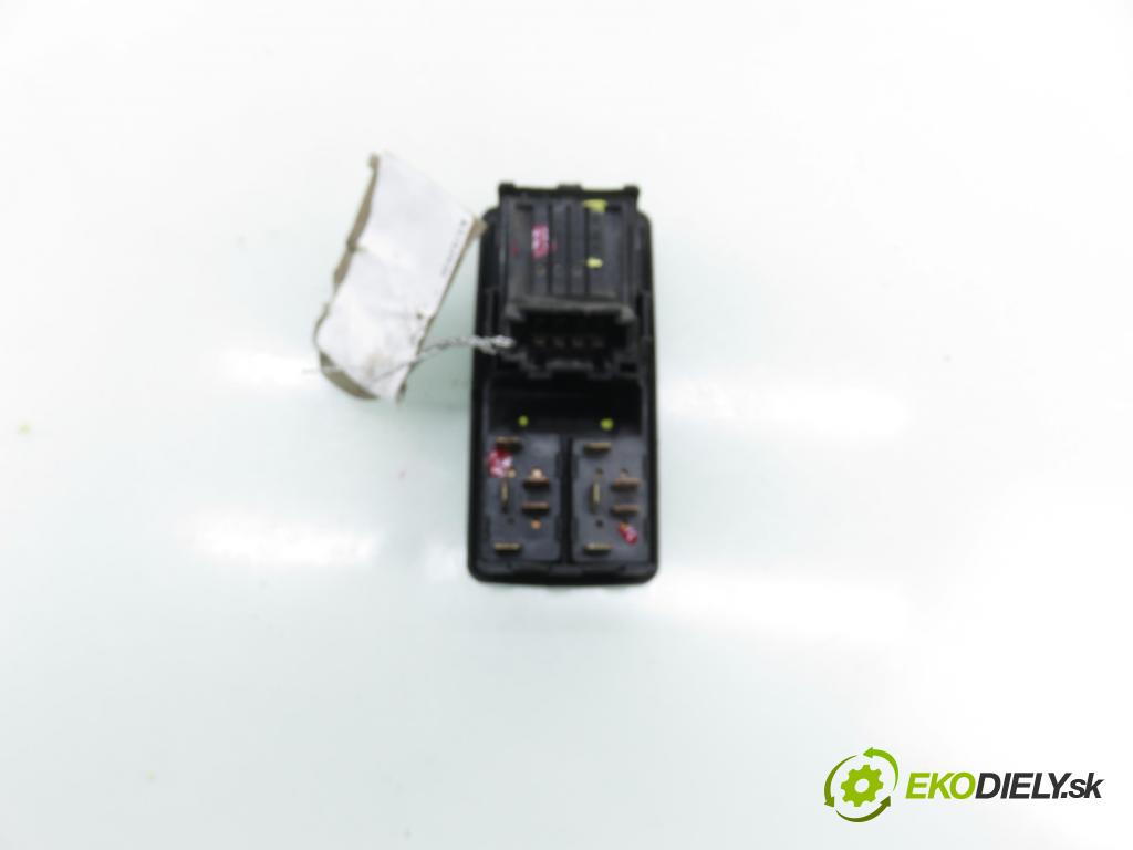 VW TRANSPORTER IV Autobus (70XB, 70XC, 7DB, 7DW, 7DK) BUS 2001 75,00 2.5 TDI - AYC 2461,00 Panel ovládania okien 7D0959539 ; 7D0959565