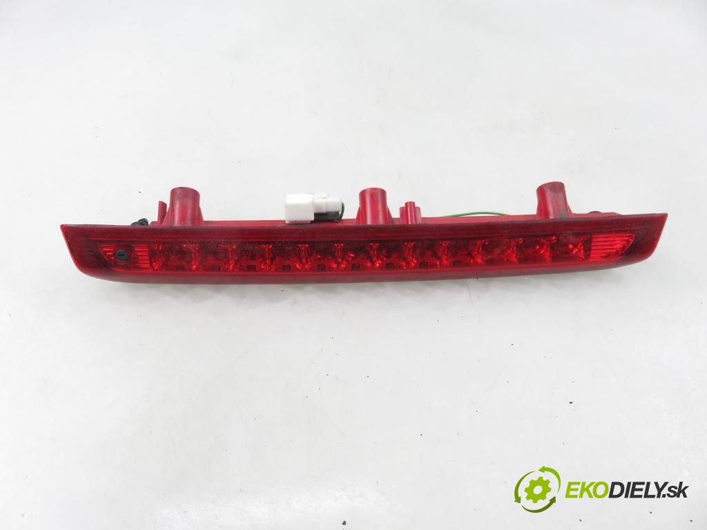 KIA CEE'D liftback (ED) HB 2008 80,00 1.4 16V 109 - G4FA 1396,00 svetlo bŕzd 927011H0
