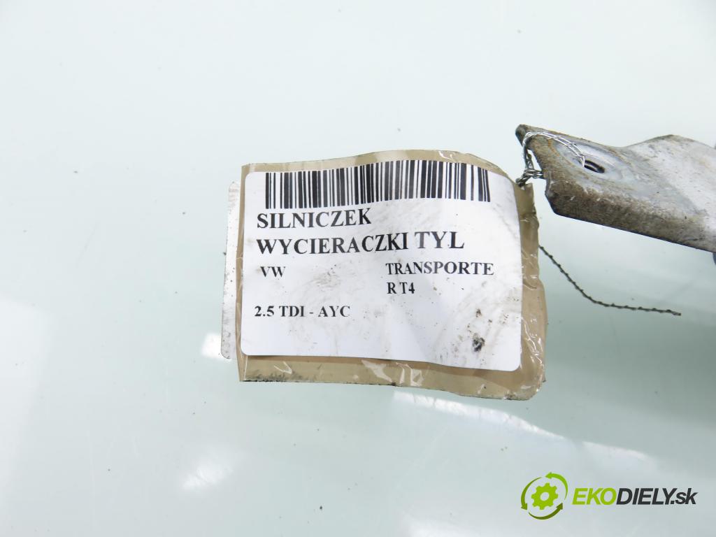 VW TRANSPORTER IV Autobus (70XB, 70XC, 7DB, 7DW, 7DK) BUS 2001 75,00 2.5 TDI - AYC 2461,00 Motorček stierače zadné 701955717B ; 701955711B ; 701955713C