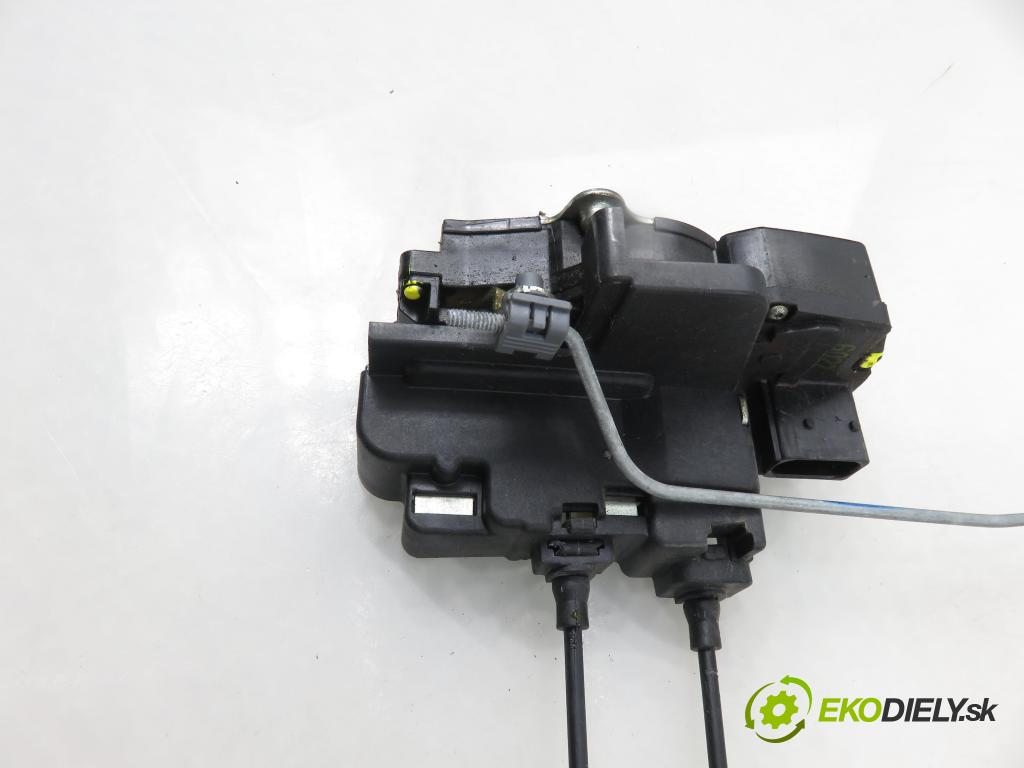 CHEVROLET CAPTIVA (C100, C140) SUV 2011 135,00 2.2 D 4WD 184 - Z 22 D1 2231,00 zámok