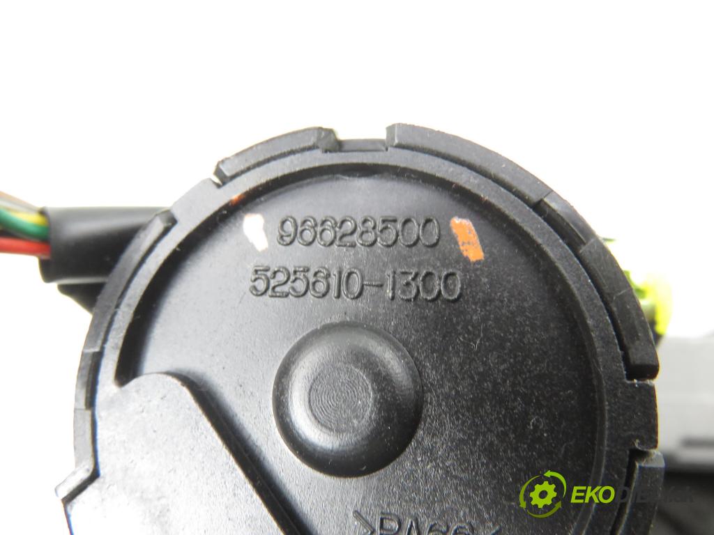 CHEVROLET CAPTIVA (C100, C140) SUV 2011 135,00 2.2 D 4WD 184 - Z 22 D1 2231,00 spinačka 96628500 (Spínacia skrinka)