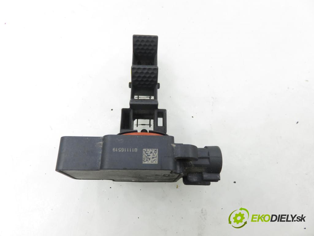 CHEVROLET CAPTIVA (C100, C140) SUV 2011 135,00 2.2 D 4WD 184 - Z 22 D1 2231,00 váha vzduchu vzduchu 10393949