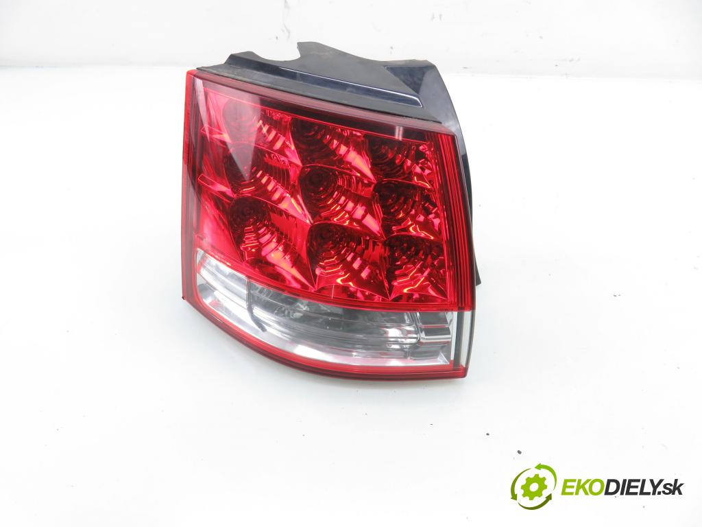 CITROEN C-CROSSER (EP_) SUV 2008 115,00 2.2 HDi 160 - 4HN (DW12MTED4) 2179,00 Svetlo ľavé zadné 22087920