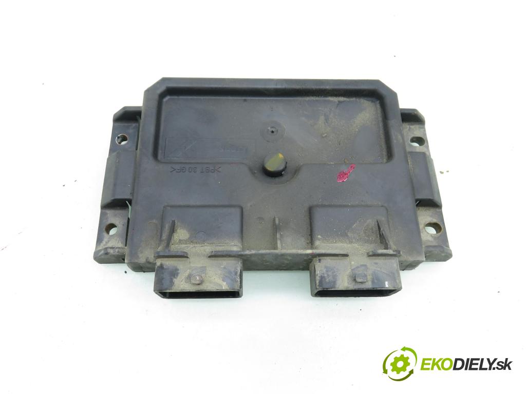 PEUGEOT PARTNER Combispace (5F) KOMBIVAN 2005 51,00 1.9 D - WJY (DW8B) 1868,00 Riadiaca jednotka Motor R04080036C ; 9650359580 ; 9655574380