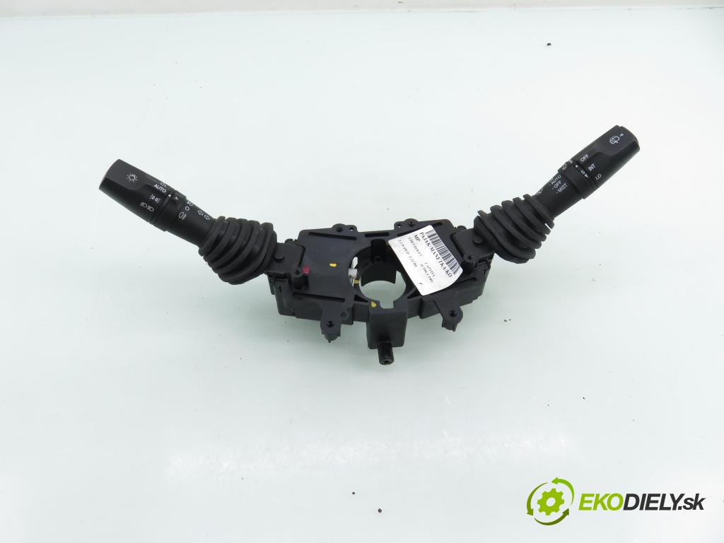 CHEVROLET CAPTIVA (C100, C140) SUV 2011 135,00 2.2 D 4WD 184 - Z 22 D1 2231,00 páčka/prepínač