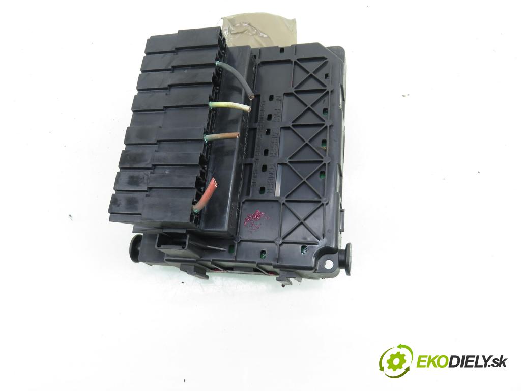 PEUGEOT PARTNER Combispace (5F) KOMBIVAN 2005 51,00 1.9 D - WJY (DW8B) 1868,00 MODUL BSM T118470003K ; 9650618480